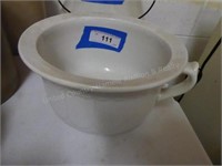 2 pottery pots - cracked