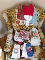 Christmas dish towels - hand towels - hot pads -