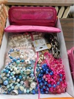 Lot of costume jewelry: necklaces - clip earrings