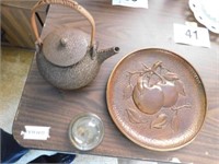 Syroco plate w/ apples - unique teapot w/ wicker