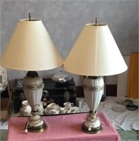 Magazine Rack, Wooden Shelf & Table Lamps