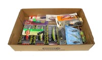 Lot, packaged plug lures, some spoons