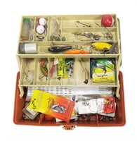 Plano 5520 tackle box with contents: spinners,