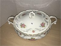 Royal Albert - Tranquility Covered Serving Bowl
