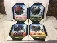 LOT OF 4 HOLOGRAPHIC FOOTBALL PICTURES