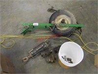 Planter Drive Wheel with Hyd. Cylinder