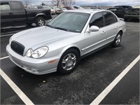 2003 Hyundai Sonata Base