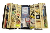 Ted Williams tackle box with contents: plugs,