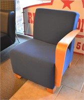 SINGLE ARM UPHOLSTERED RECEPTION AREA CHAIR