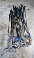 LARGE LOT OF MIXED GOLF CLUBS