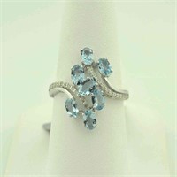 14kt white gold aquamarine and diamond ring