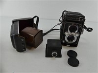 YASHICA 24 CAMERA IN CASE