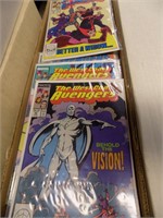 comics DC and Marvel  +- 200 Comics Box 1
