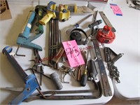 Approx 25+ pcs of misc tools: caulk guns, keys,