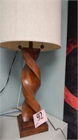 TWISTED WOOD-LOOK TABLE LAMP WITH 2 BULBS 32"