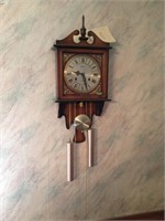 31-Day key wind wall clock
