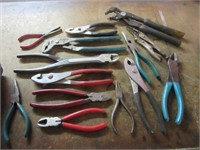 Lot 14 Wrenches~Pliers~Grips Hand Tools