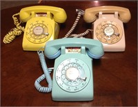 Lot of (3) vintage rotary dial telephones