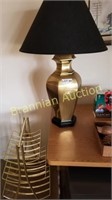 Gold colored Lamp & Gold colored Magazine Rack