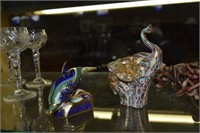 Murano glass elephant with gold dust & Royal Crown