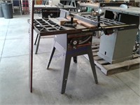 Craftsman 10"  table saw - works