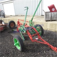 Case 2-16 pull type plow