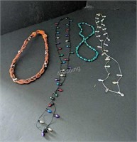 HH- Assorted lot of 4 Fashion Necklaces