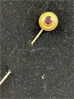 TH- Gold & Amethyst Stick Pin