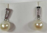 14kt White Gold Pearl & Diamond Earrings