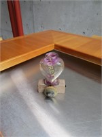 Purple Heart Vase by V. Tinkl. (Sm., wabi-sabi.)