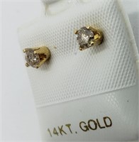 38O- 14k yellow gold diamond 0.32ct earrings $800