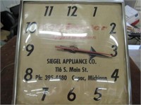 Clock Kelvinator Appliances Siegel Appliances