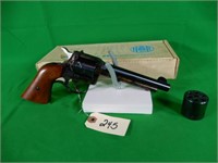 .22LR/.22 W.M.R.F. -  H & R 676 Revolver, Used