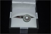 Size 7 Ring  Freshwater Pearl Ring Green Jade