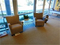 Pair light waiting area chairs w side table