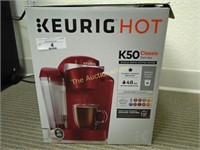 Kuerig coffee maker & disc stand