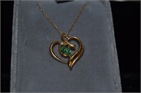 10 kt gold Emerald Diamond Pendant Heart Necklace