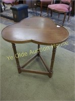 Oak Clover Leaf Occasional Table