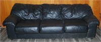 BLACK LEATHER COUCH HIDE A BED