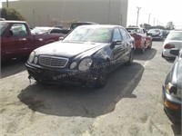 2003 Mercedes-Benz E320