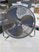 18" High Velocity PATTON Floor Fan