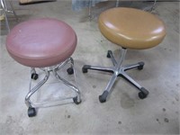Lot 2 Doctor-Type Roller Stools