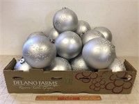 EXTRA LARGE SILVER BULBS
