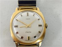 retro Timex electric wrist watch