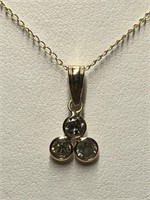 $2000 10/14kt Gold Yellow Diamond Necklace 12-JM27