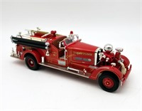 Corgi Fire Engine Classics Ahrens-fox Ht Us52604