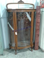 Curved glass curio cabinet w/ top mirror, with key