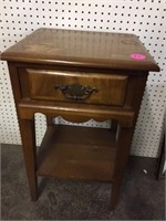 SOLID WOOD MAPLE 1 DRAWER NIGHT STAND