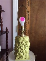 WORKING MCCOY CHARTREUSE LAMP - VERY NICE