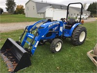 New Holland Workmaster 33 Tractor w/140 TL Loader